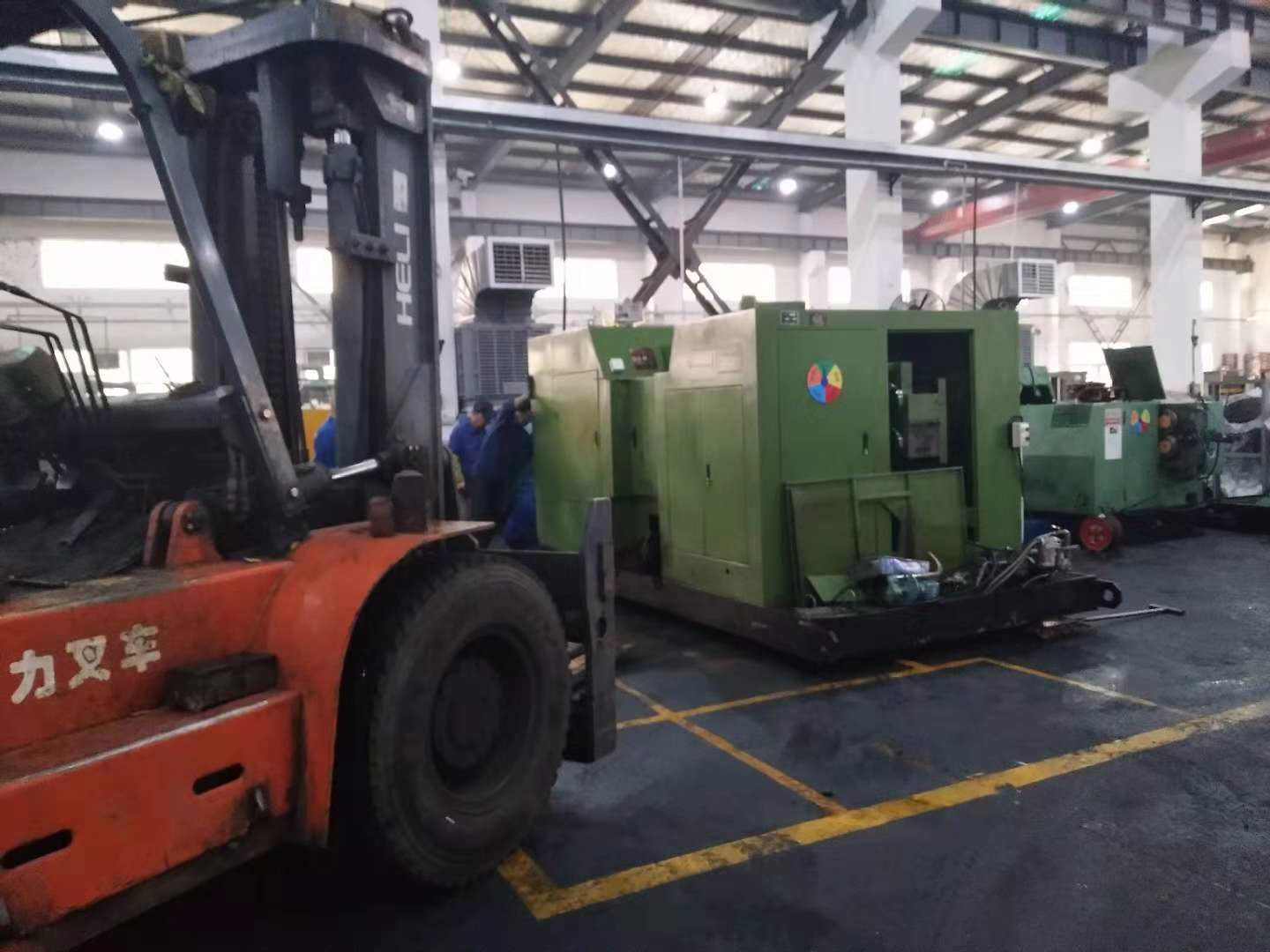 冷鐓機卸機、移位